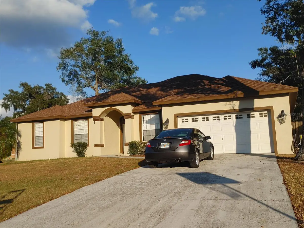 5398 Oxford Manor Circle, Lakeland, FL 33810 - Image #1