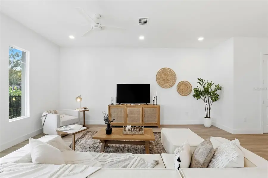 521 W Princeton Street, Orlando, FL 32804 - Image #3