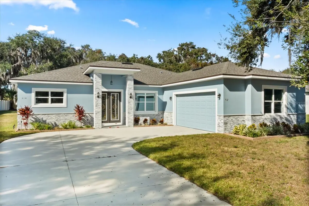 319 Water Shore Drive, Leesburg, FL 34748 - Image #1