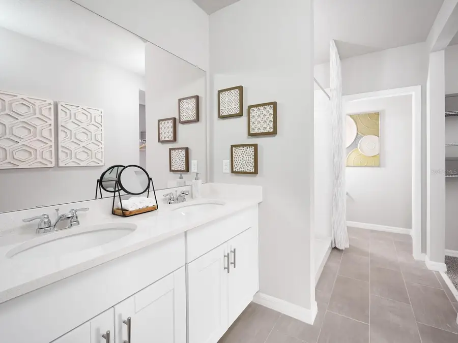 301 Lazy Shore Drive, Nokomis, FL 34275 - Image #2