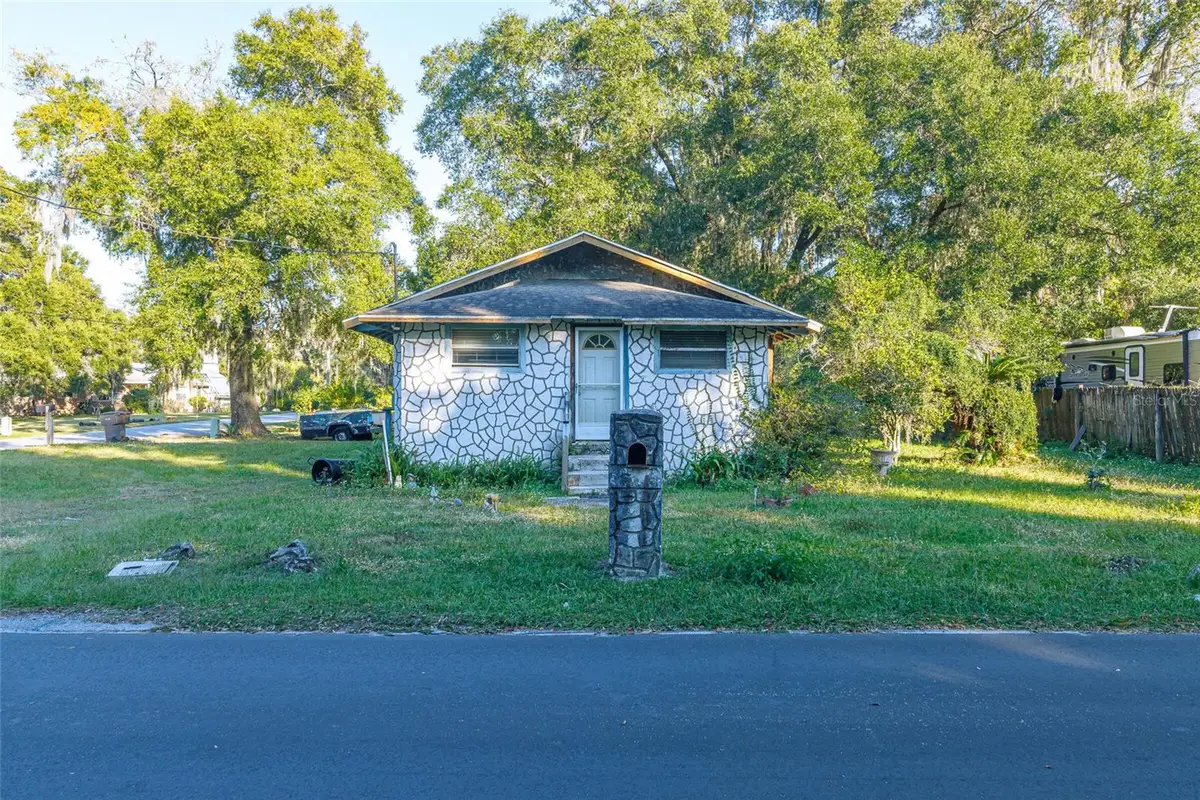 833 NW 11th Avenue, Ocala, FL 34475 - Image #1