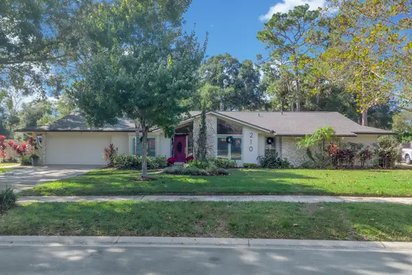 210 Royal Oaks Circle, LONGWOOD, FL 32779