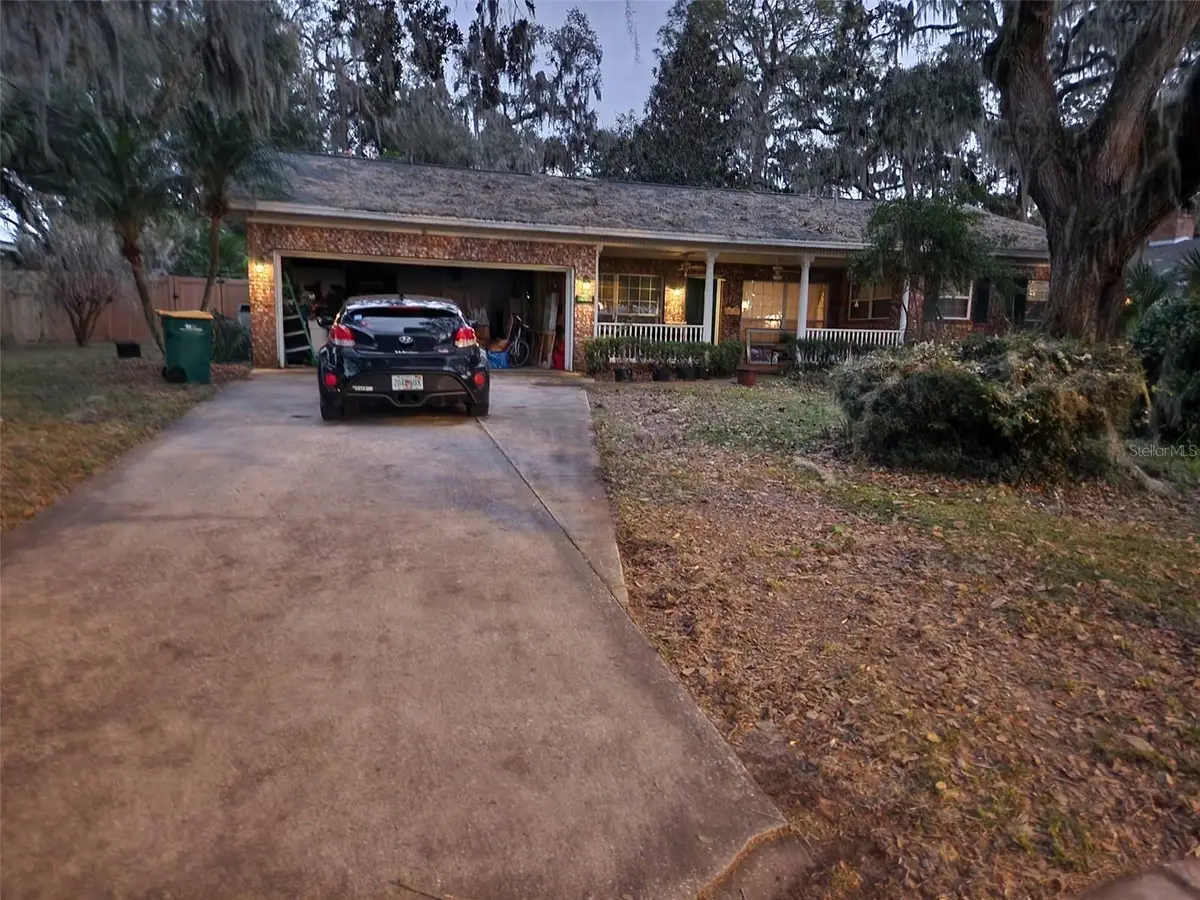 1208 Lake Shore Boulevard, Tavares, FL 32778 - Image #1