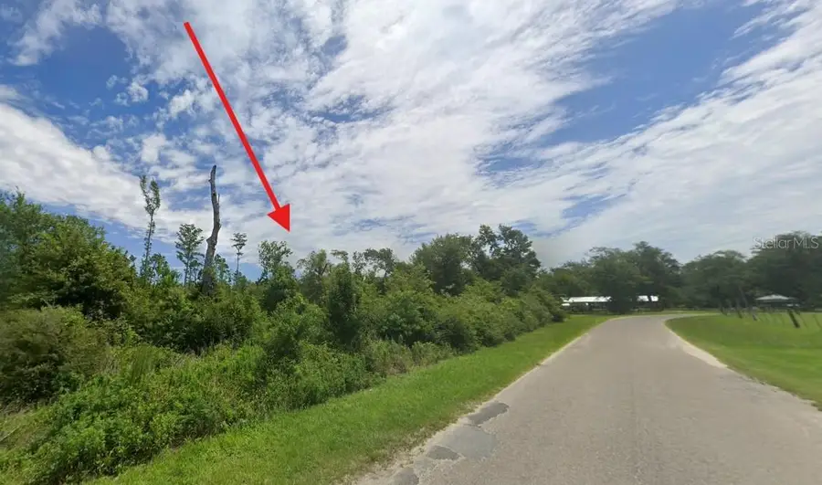 267 W Creekview Drive, Wewahitchka, FL 32465 - Image #2