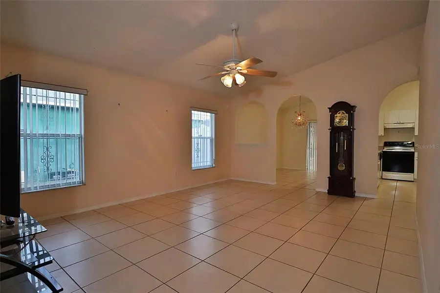 1007 Great Shady Lane, Orlando, FL 32825 - Image #3
