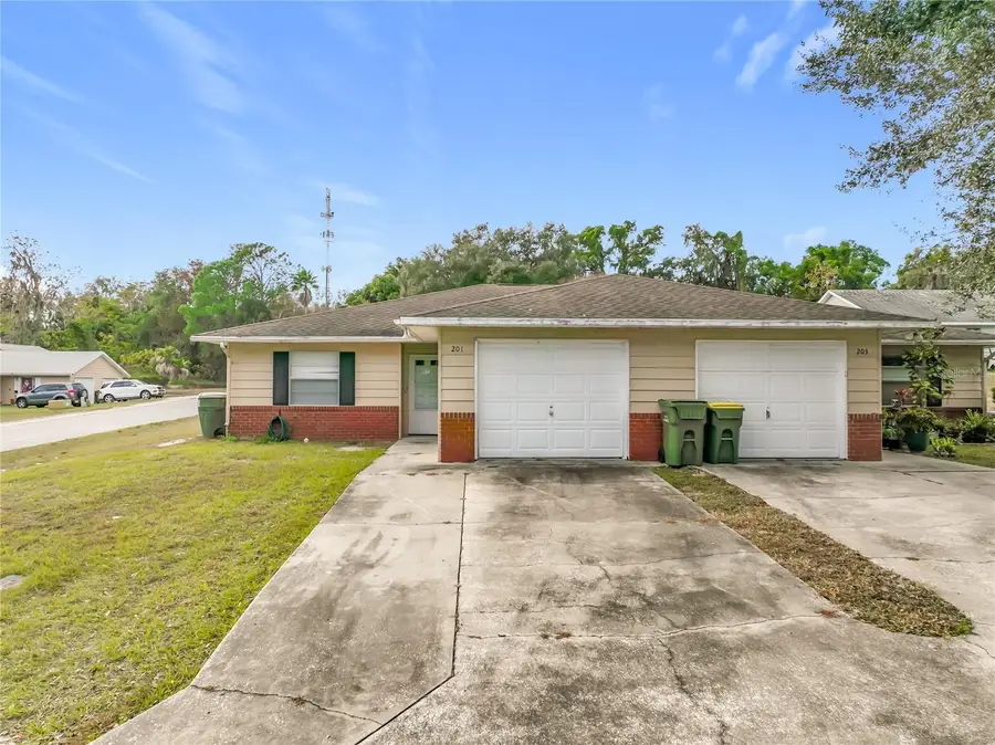 201 Fern Court, Leesburg, FL 34748 - Image #2