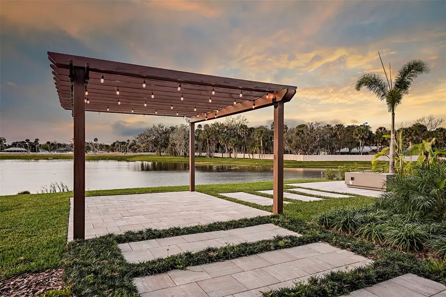 2063 Killian Drive Ne, Palm Bay, FL 32905 - Image #2