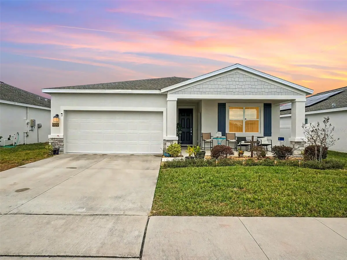 969 Laurel View Way, Groveland, FL 34736 - Image #1