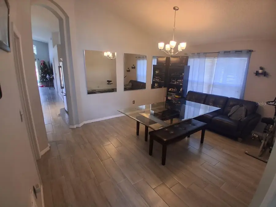 202 S Casterton Circle, Davenport, FL 33897 - Image #3