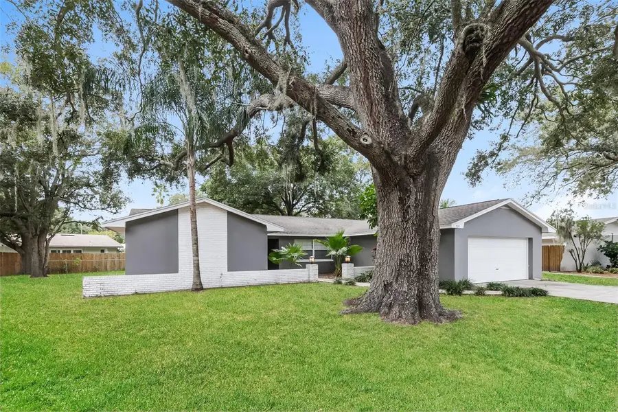 524 Princess Place, Lakeland, FL 33803 - Image #2