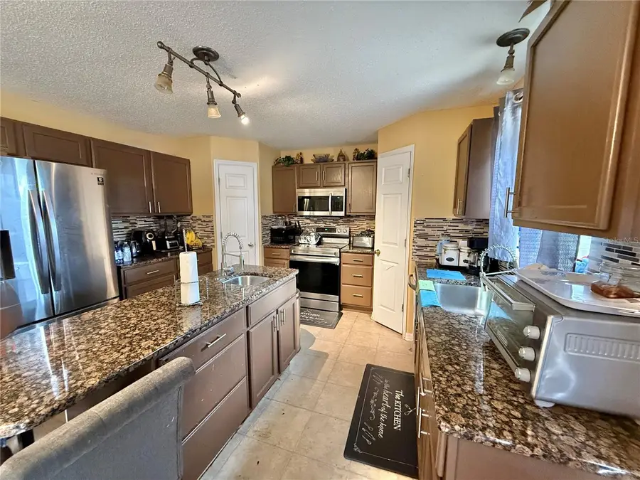 1804 Emily Drive, Winter Haven, FL 33884 - Image #3