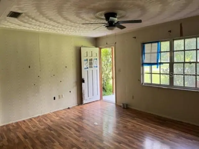 119 N West Street, Bushnell, FL 33513 - #3