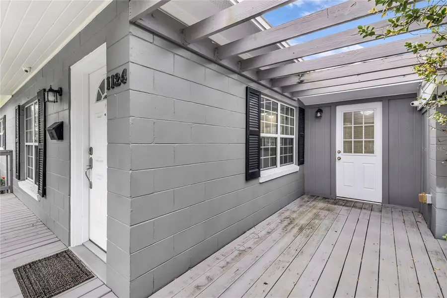 1124 Edgewater Court, Orlando, FL 32804 - Image #3