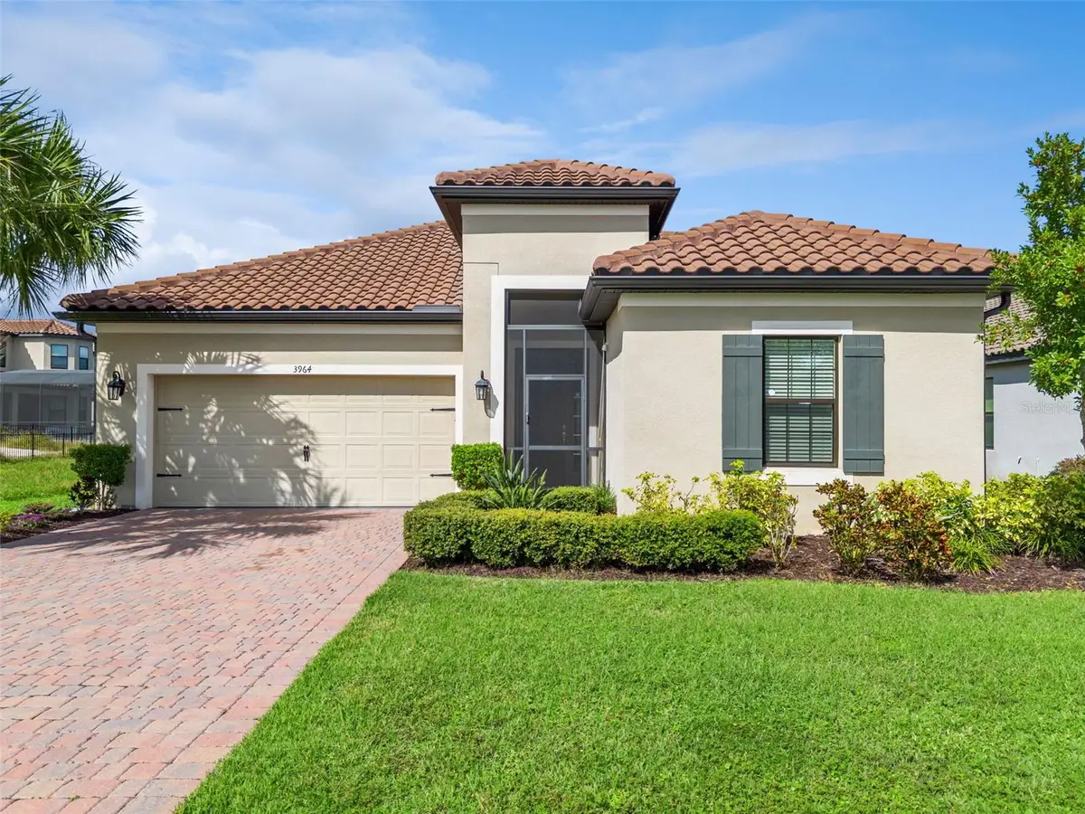 3964 Carrick Bend Dr, Kissimmee, FL 34746 - Image #1