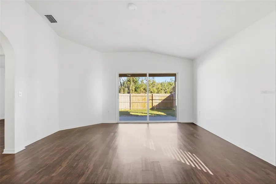 519 Scarlet Maple Court, Plant City, FL 33563 - Image #2