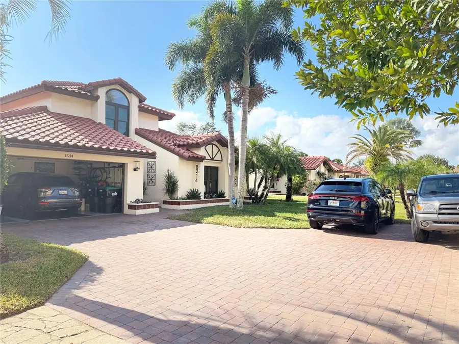 8214 Rolla Court, Orlando, FL 32836 - Image #2