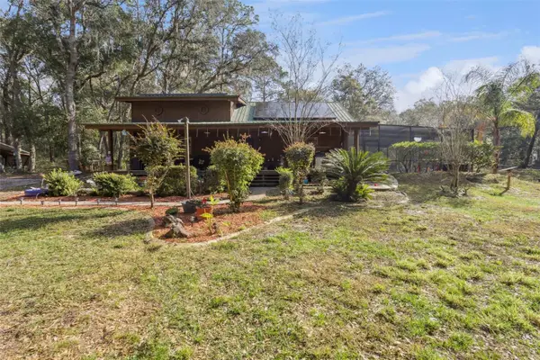 1208 Darcy Road, LADY LAKE, FL 32159