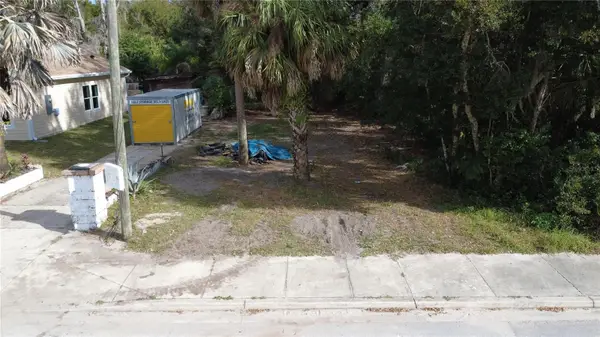 2735 Harry T Moore Avenue, MIMS, FL 32754