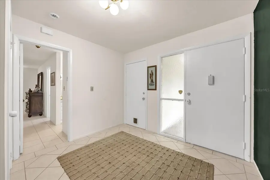 5237 Gateway Avenue, Orlando, FL 32821 - Image #3