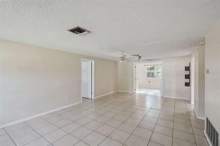 14323 SW 39th Court Rd, Ocala, FL 34473 - Image #2