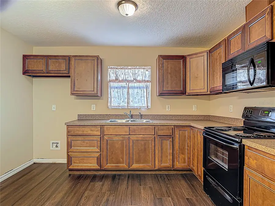 604 N Duss Street, New Smyrna Beach, FL 32168 - Image #3