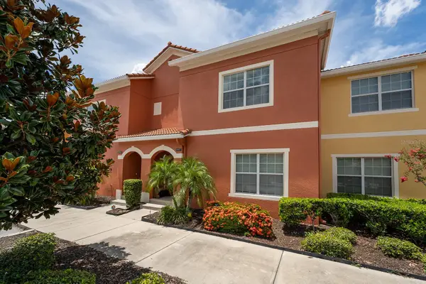 8957 Cat Palm Road, KISSIMMEE, FL 34747