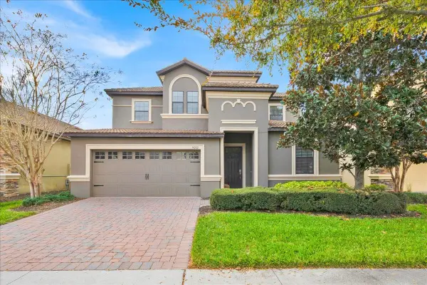 9032 Shadow Mountain Street, DAVENPORT, FL 33896