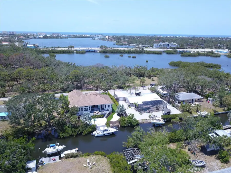 608 Bittner Boulevard, Nokomis, FL 34275 - Image #2