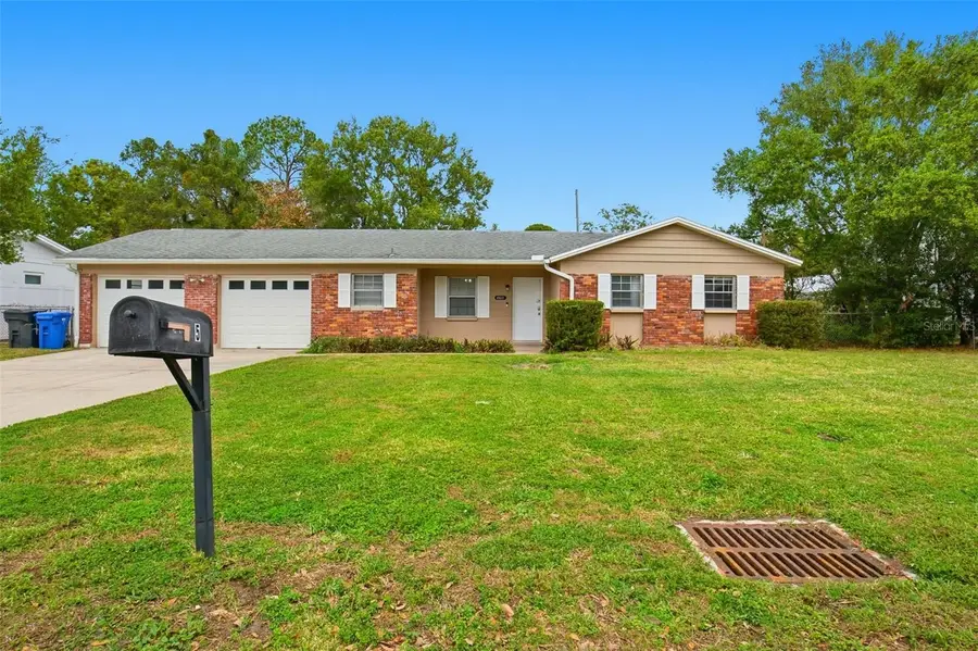 2523 Lake Ellen Cir Circle, Tampa, FL 33618 - Image #2