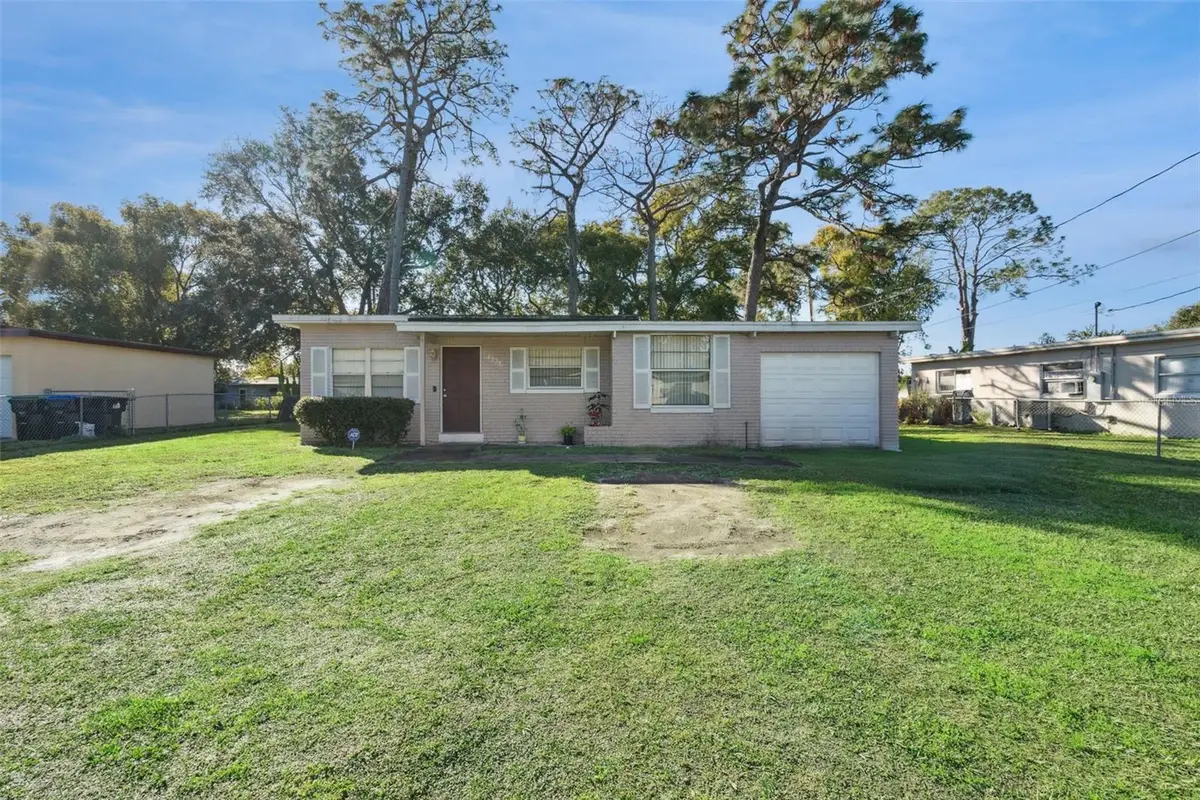 4926 Deauville Drive, Orlando, FL 32808 - Image #1