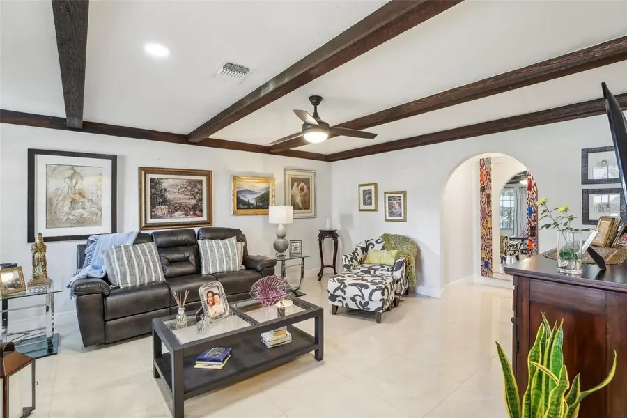 547 Somerset Drive, Auburndale, FL 33823 - Image #2