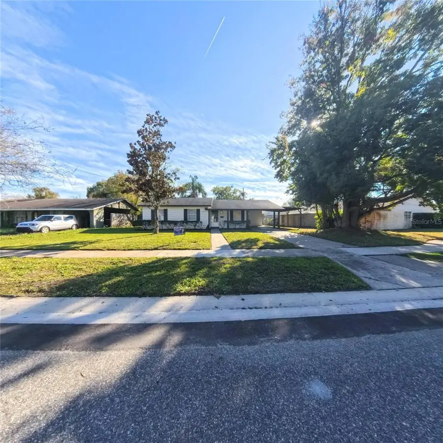 1098 Leeway Court, Orlando, FL 32810 - Image #3