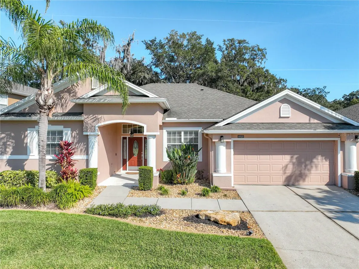 10325 Mallard Landings Way, Orlando, FL 32832 - Image #1