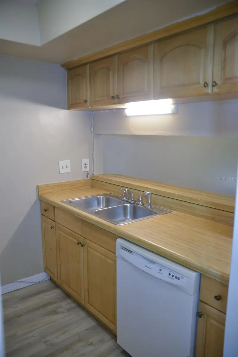 117 Crown Point Cir #5L, Longwood, FL 32779 - Image #3