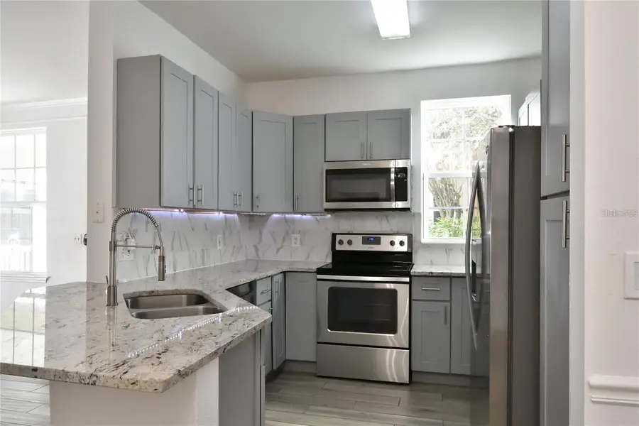 3396 Parkchester Square Boulevard #104, Orlando, FL 32835 - Image #3