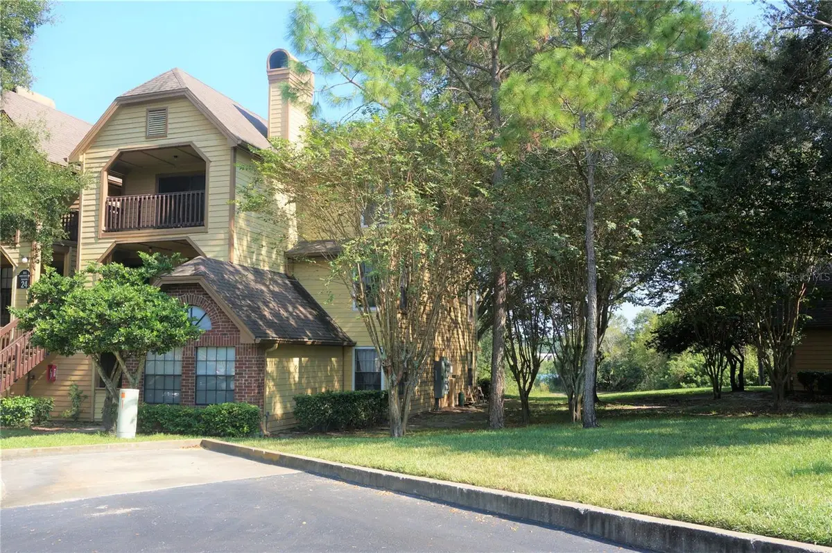 315 Lakepointe Drive #102, Altamonte Springs, FL 32701 - Image #1