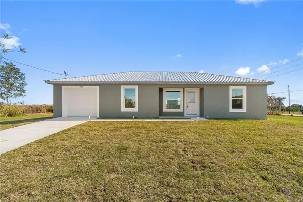 1700 N Lake Pioneer Drive, AVON PARK, FL 33825