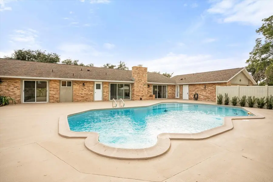 104 Valencia Loop, Altamonte Springs, FL 32714 - Image #2