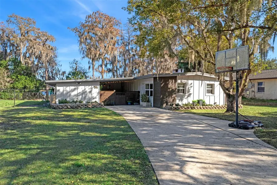 9825 Lake Georgia Drive, Orlando, FL 32817 - Image #2