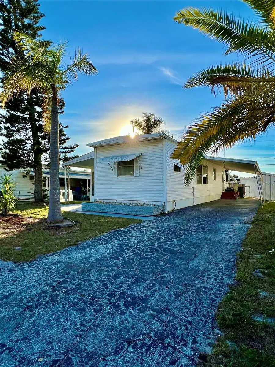 2047 Kepner Drive, Holiday, FL 34691 - Image #3