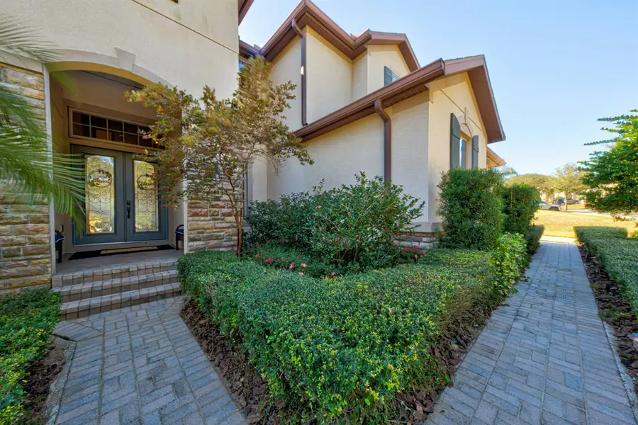 21608 Sullivan Ranch Boulevard, Mount Dora, FL 32757 - Image #2