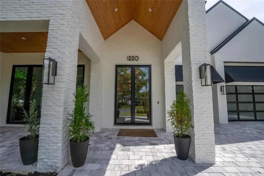 1220 Delaney Park Drive, Orlando, FL 32806 - Image #2