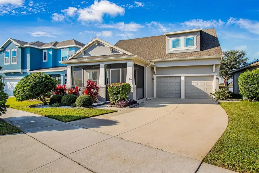 529 Blue Cypress Drive, Groveland, FL 34736 - Image #2