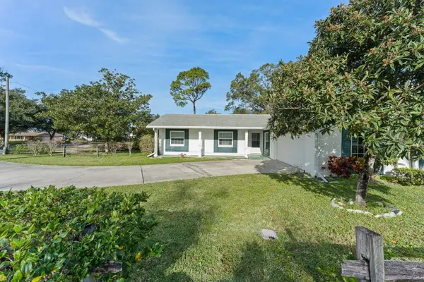 96 S Winter Park Drive, CASSELBERRY, FL 32707