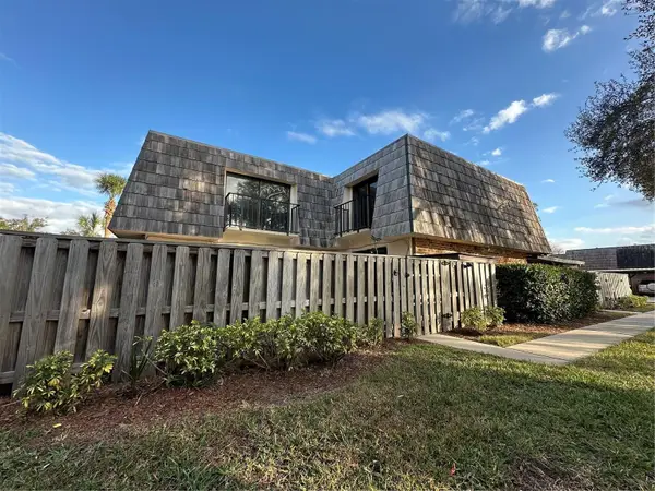 921 Royal Oak Boulevard, LEESBURG, FL 34748