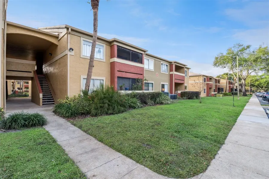 644 Kenwick Circle #204, Casselberry, FL 32707 - Image #2