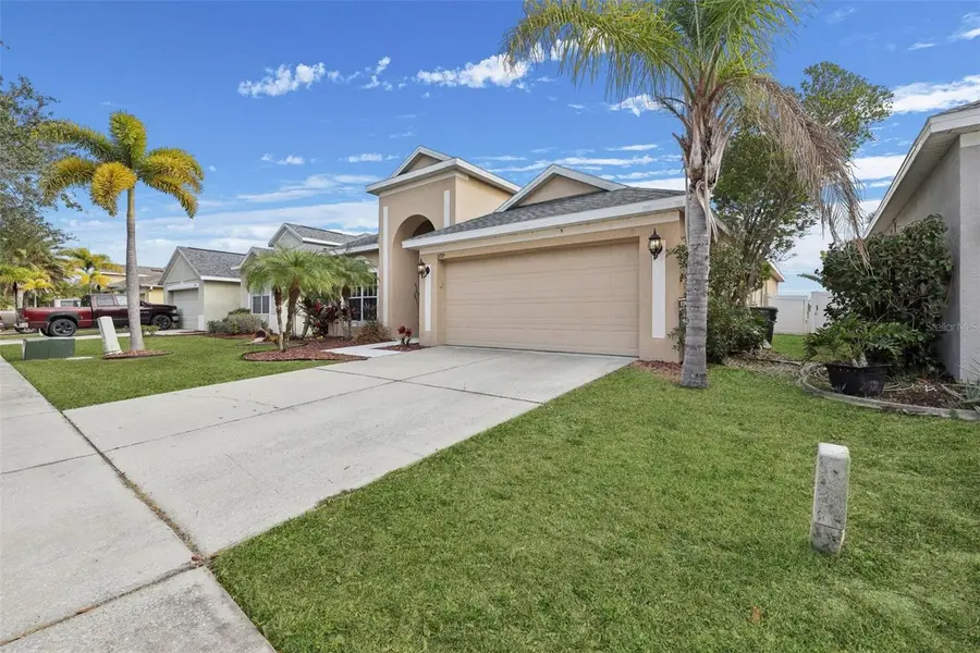 5229 Clover Mist Drive, Apollo Beach, FL 33572 - Image #3