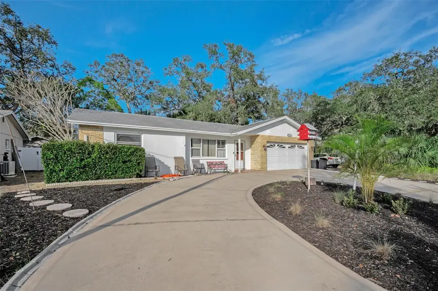 14557 Apache Avenue, Largo, FL 33774 - Image #3