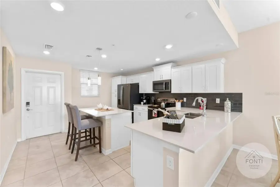 3141 Paradox Circle #104, Kissimmee, FL 34746 - Image #2