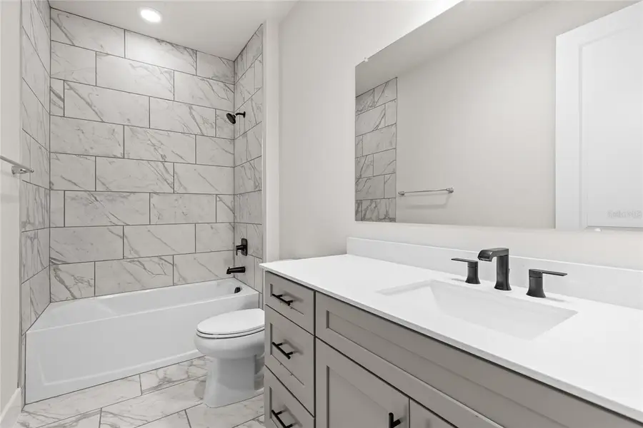 536 E Beresford Avenue, Deland, FL 32724 - Image #2